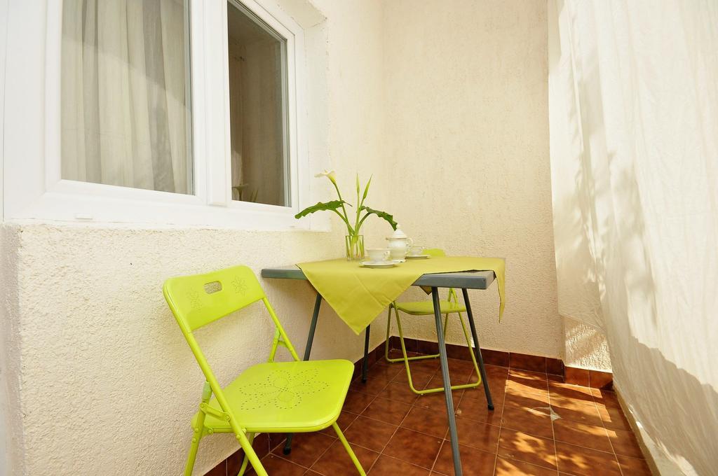 Apartments Toni Vodice Exterior foto